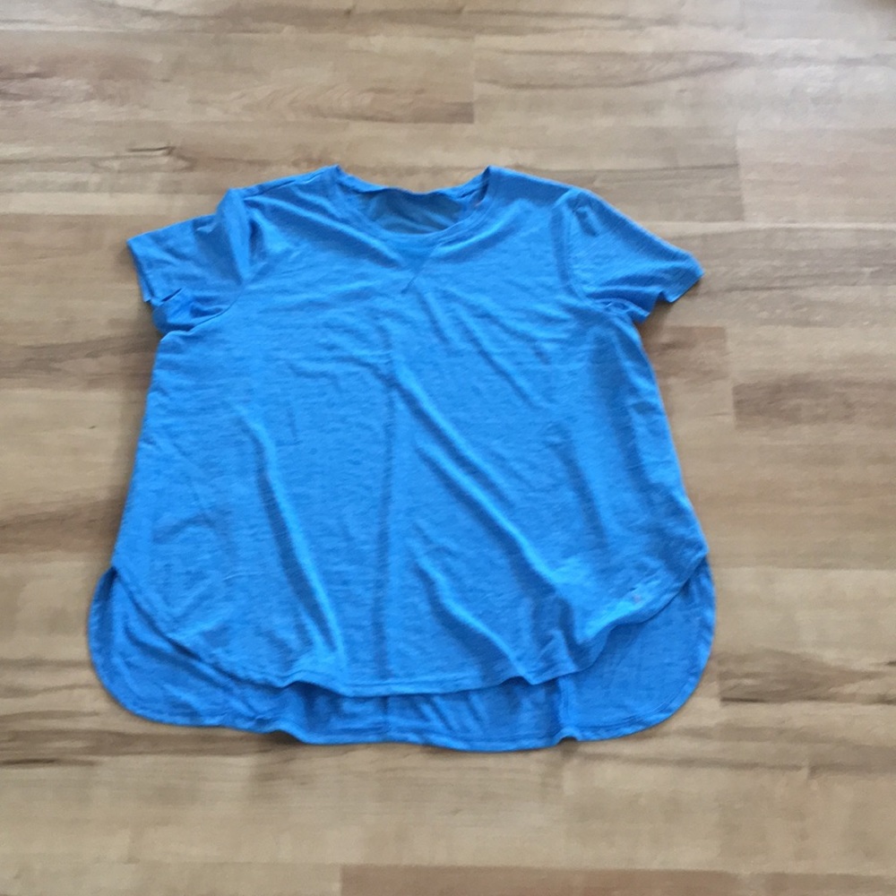 Danskin workout tee